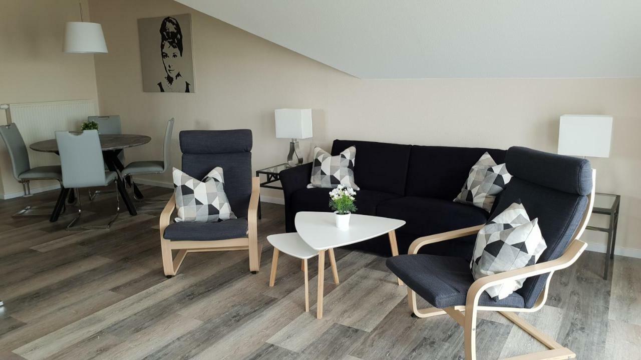 Ferienapartment Wiese & Meer Auf Ruegen Neddesitz Exteriör bild