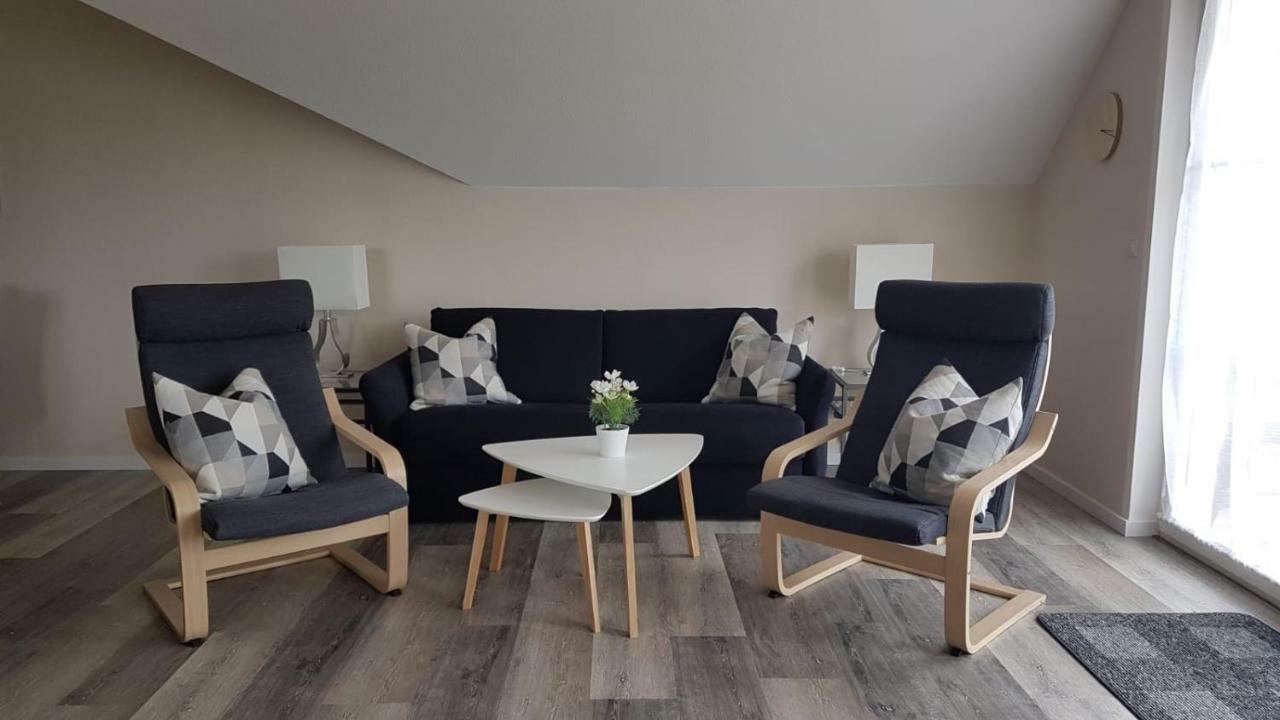 Ferienapartment Wiese & Meer Auf Ruegen Neddesitz Exteriör bild