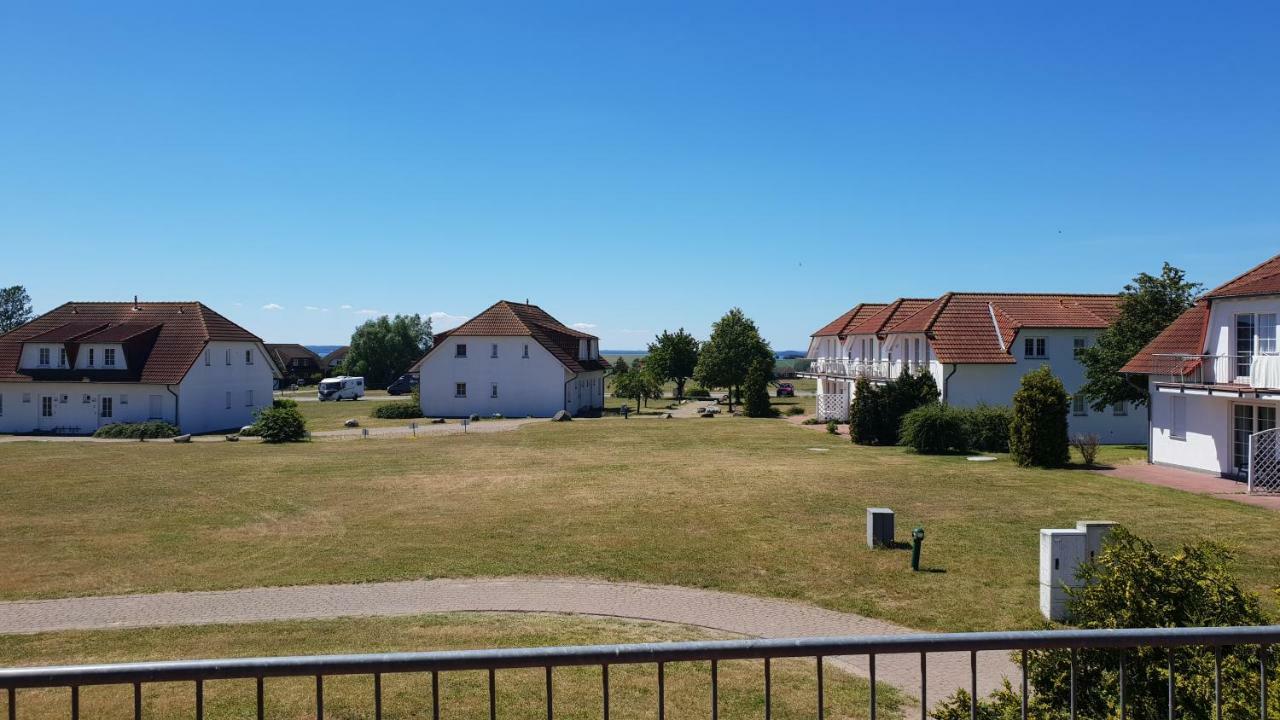 Ferienapartment Wiese & Meer Auf Ruegen Neddesitz Exteriör bild