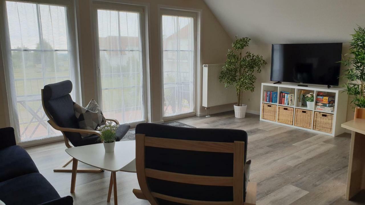 Ferienapartment Wiese & Meer Auf Ruegen Neddesitz Exteriör bild