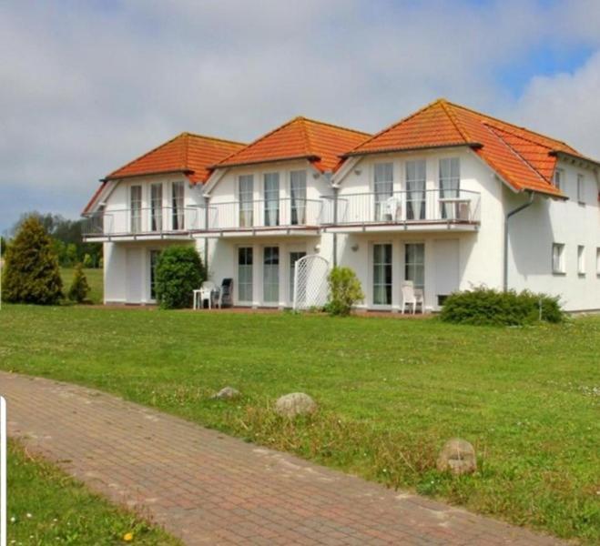Ferienapartment Wiese & Meer Auf Ruegen Neddesitz Exteriör bild